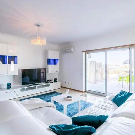 Splendide T3 Avec Terrasse Privée De 140 M2 Da Rocha